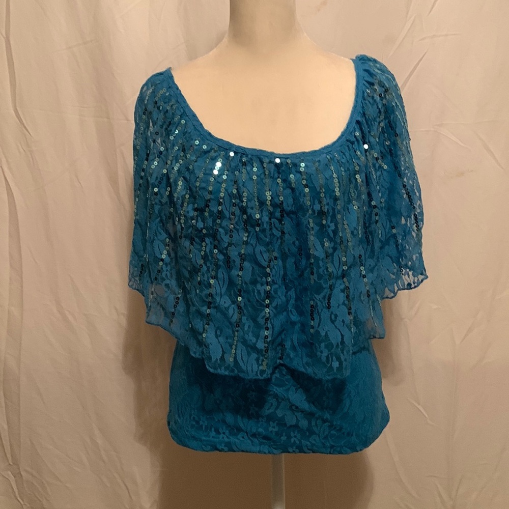 Ladies teal lace and sequin blouse